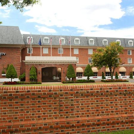 Hotel Williamsburg Hospitality House Exterior foto