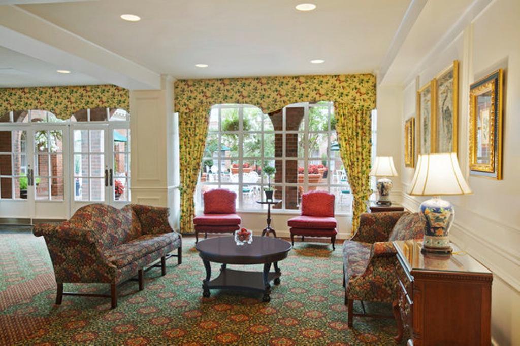 Hotel Williamsburg Hospitality House Interior foto