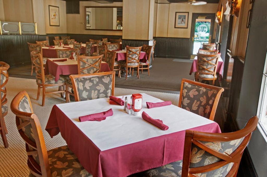 Hotel Williamsburg Hospitality House Restaurante foto